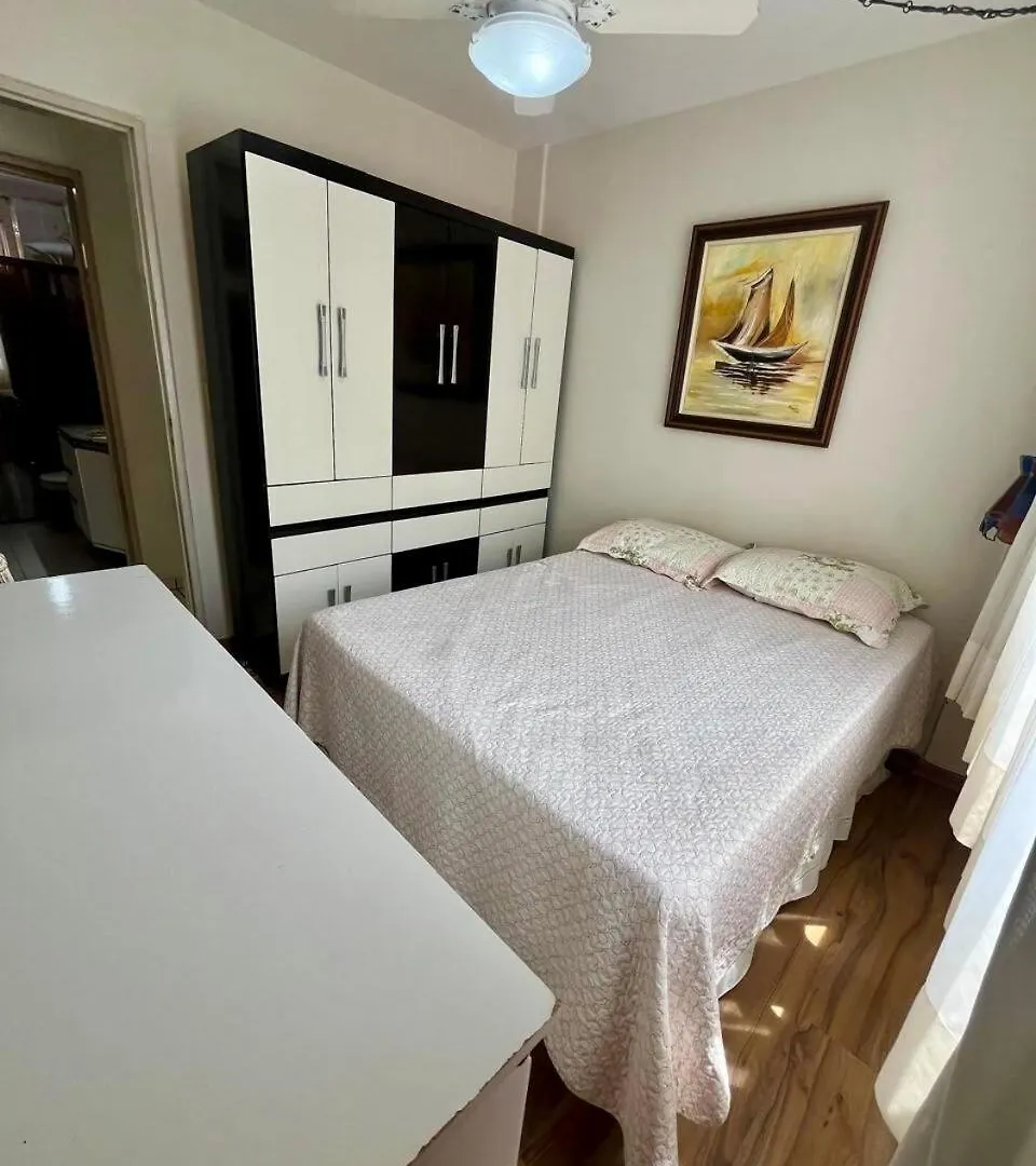 Quarto A Poucos Mts Da Praia De Camboriu Balneário Camboriú 0*,  Brasil